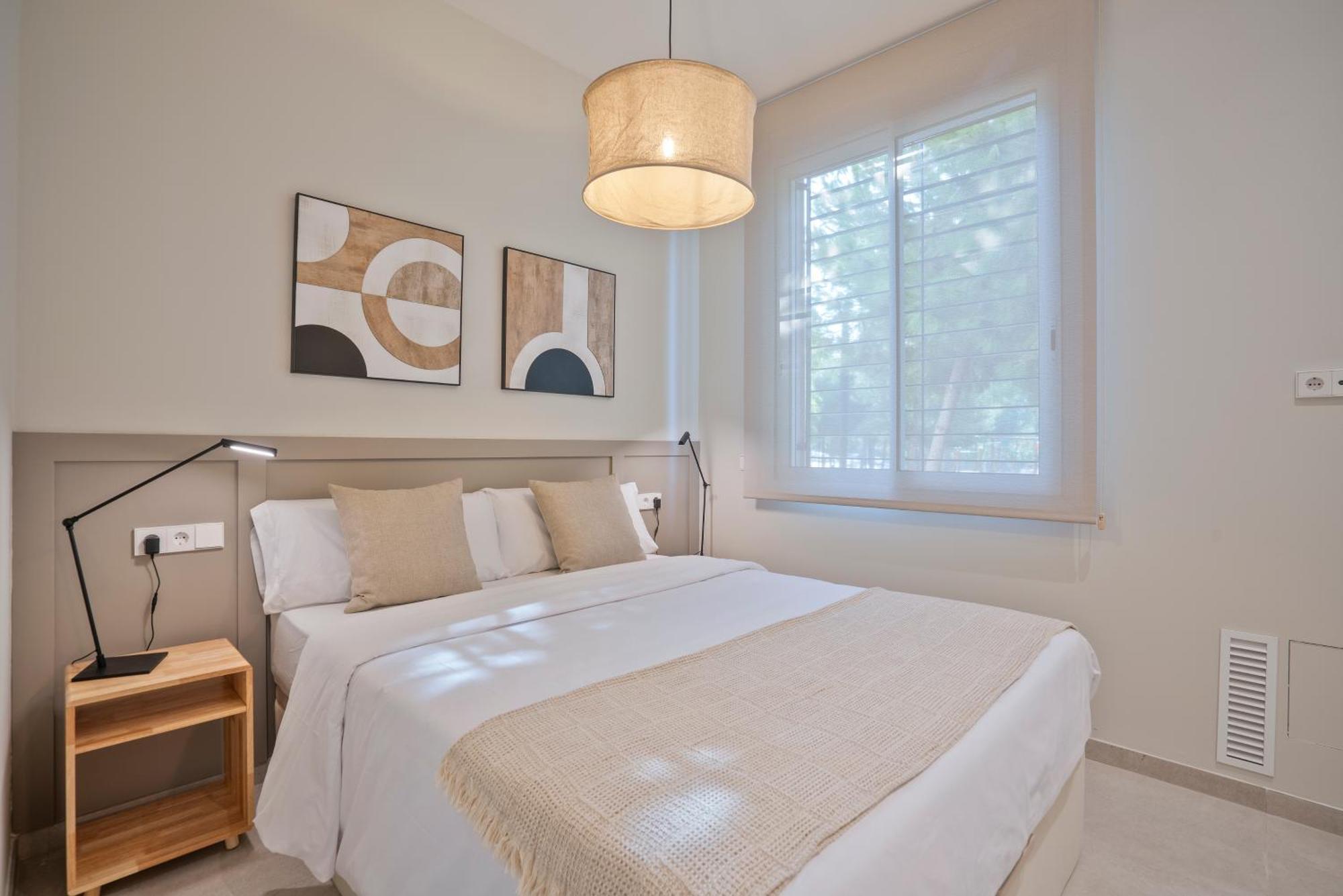 Sitges Spaces Garden Condo-2 Bedrooms, 2 Bathrooms, Garden Terrace, Near Center, Sleeps Up To 6- Monthly Rentals Only ภายนอก รูปภาพ